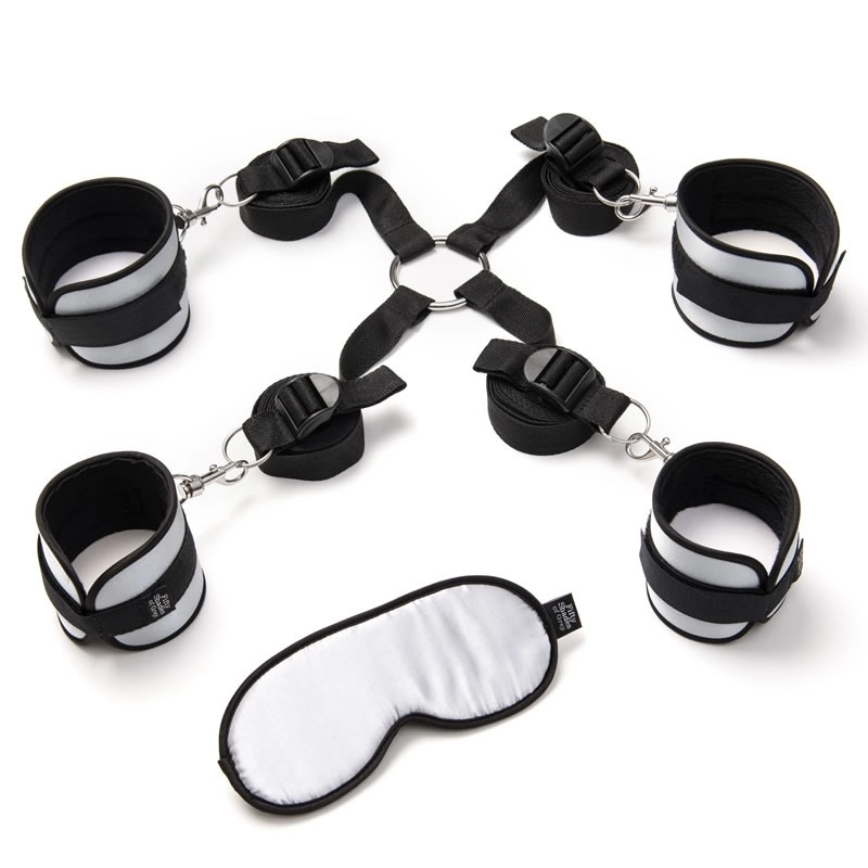 Kit D'attache Pour Lit Sans Limite - Fifty Shades Of Grey 3 Kit D'attache Pour Lit Sans Limite - Fifty Shades Of Grey